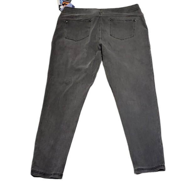 NEW NYGARD XL PLUS SIZED DENIM SKINNY JEGGINGS 18-20 PETITE JEANS NWT - Picture 3 of 8